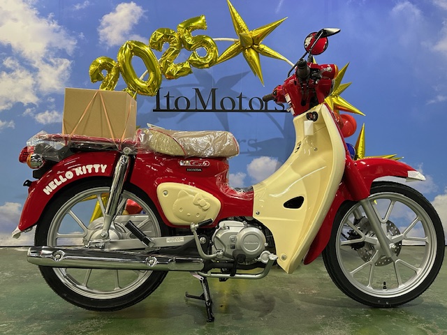 ☆スーパーカブ　ハローキティモデル在庫あります☆